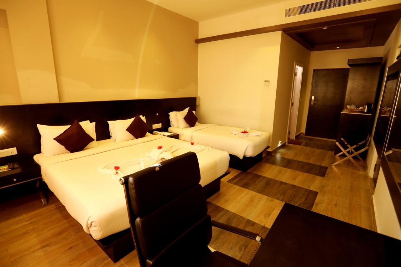 Hotel Queens Inn Velankanni Exteriér fotografie