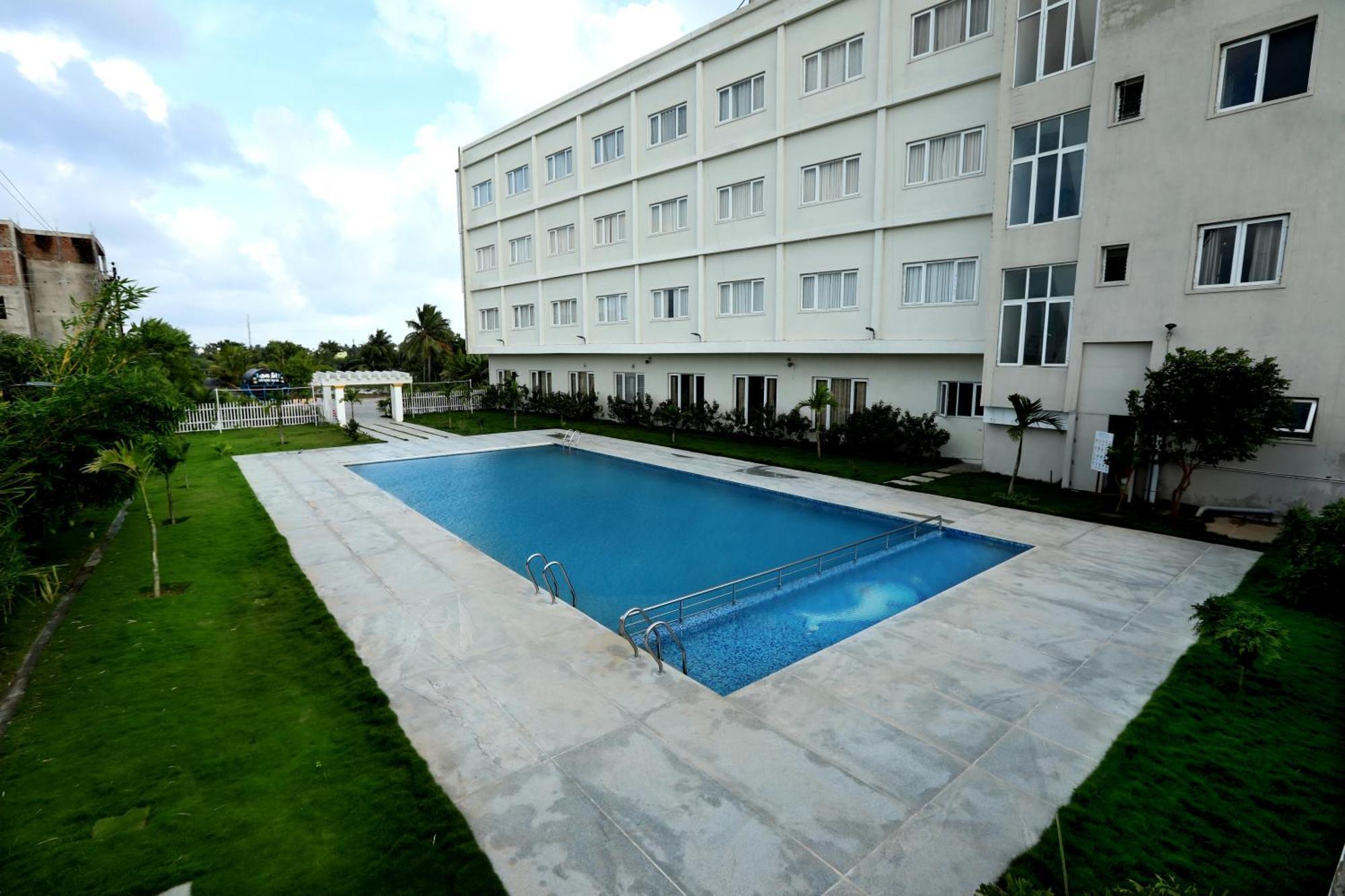 Hotel Queens Inn Velankanni Exteriér fotografie