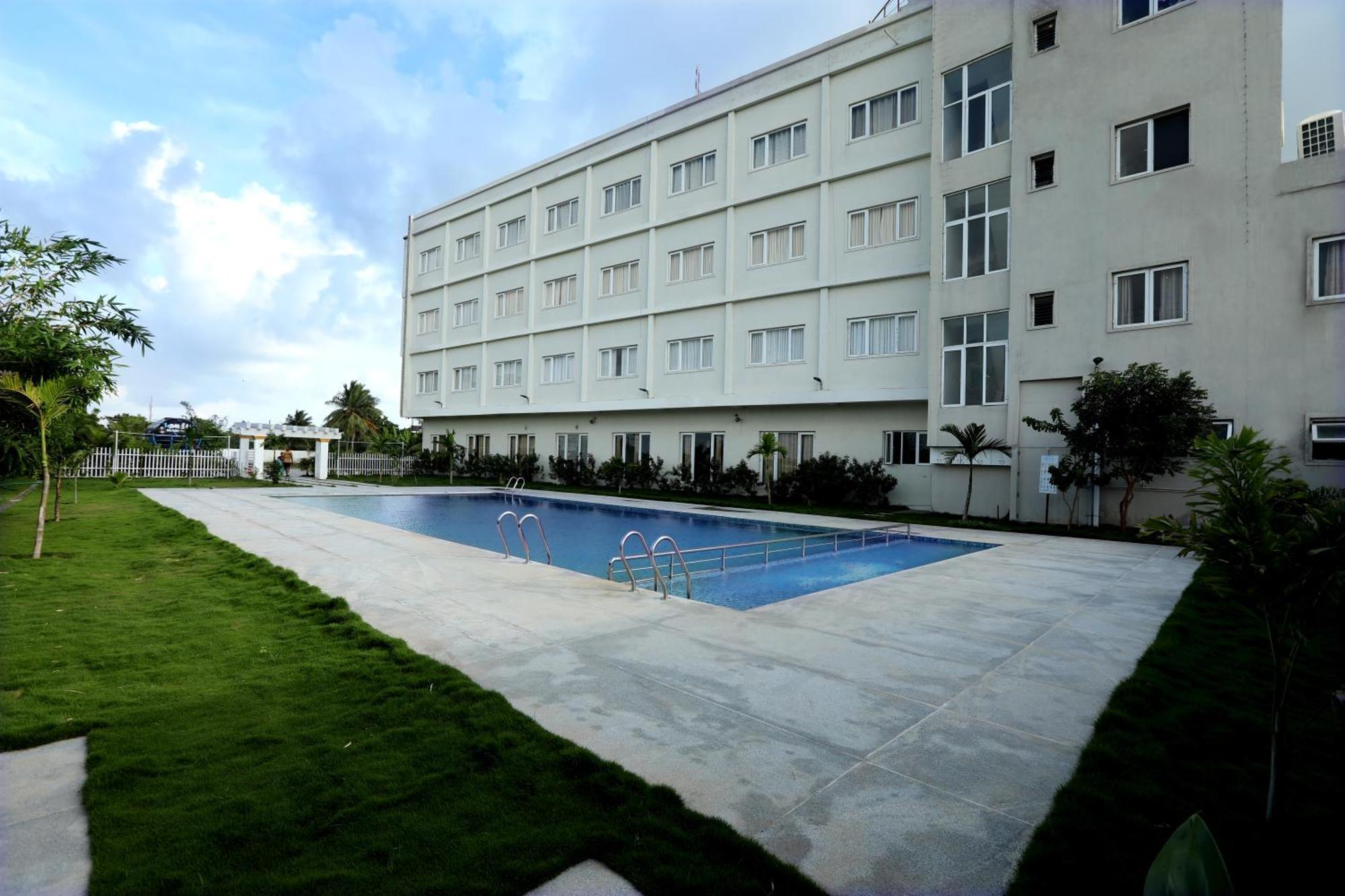Hotel Queens Inn Velankanni Exteriér fotografie