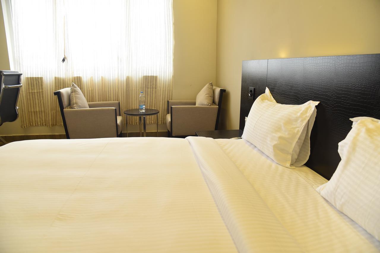 Hotel Queens Inn Velankanni Exteriér fotografie