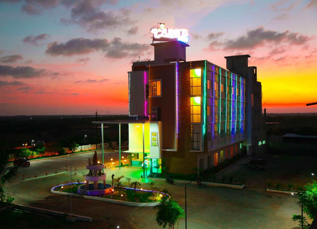 Hotel Queens Inn Velankanni Exteriér fotografie